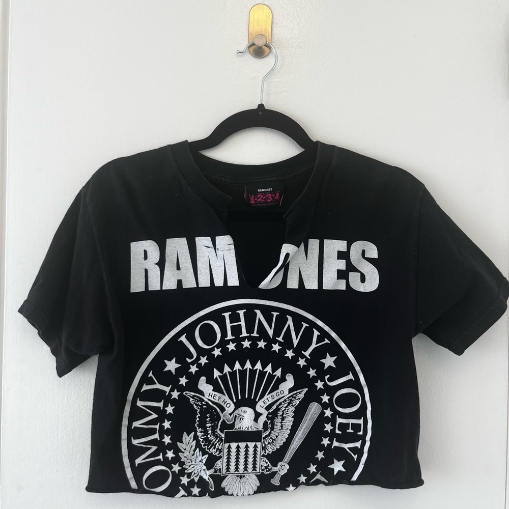 Black Ramones T-Shirt